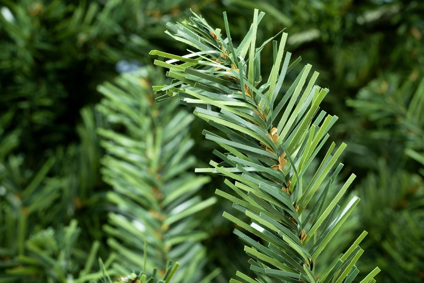 hristmas Tree World | 5ft Artificial Unlit Mountain Pine | Natural and Realistic Look with Bushy and Luxury Quality PVC