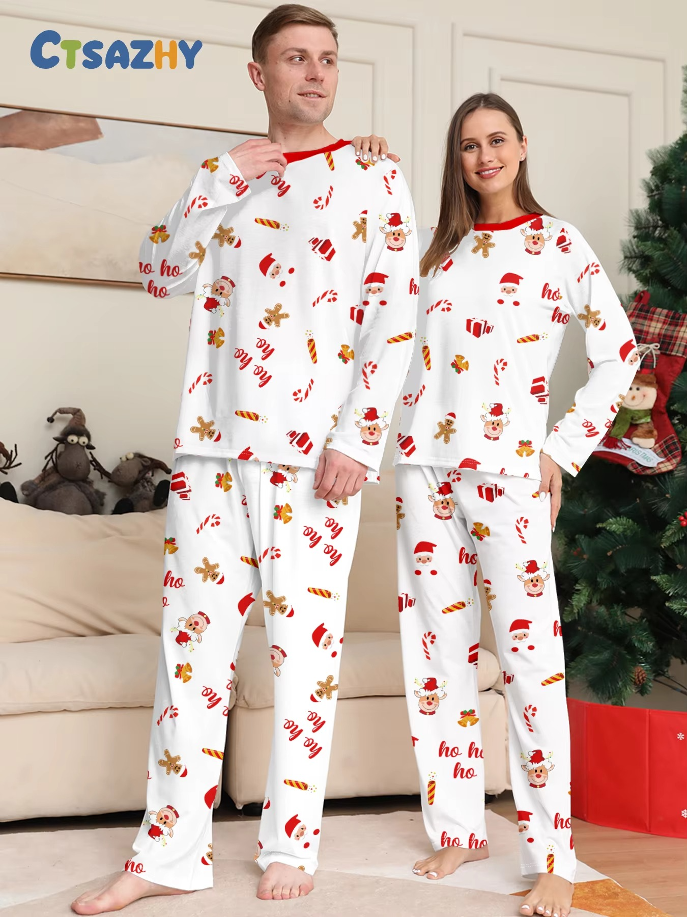 "Merry Christmas" Slogan with Polar Bear Motifs, Warm & Snug