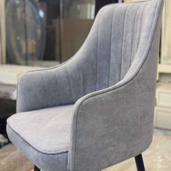 Luxury Velvet Armchair – Comfortable & Elegant Seating chair